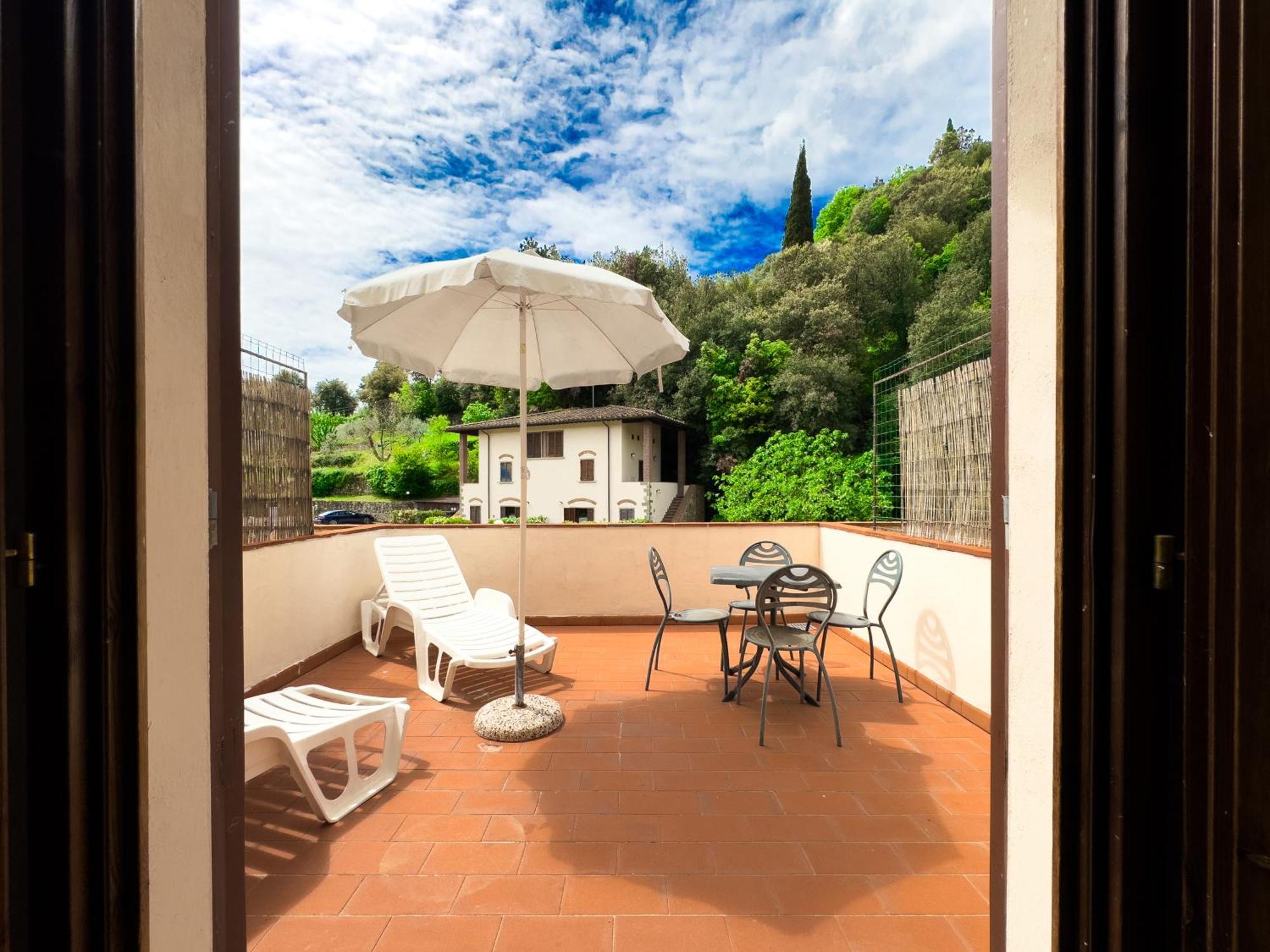 La Ferriera Exclusive Resort - Pool & Waterfall Loro Ciuffenna Exterior foto