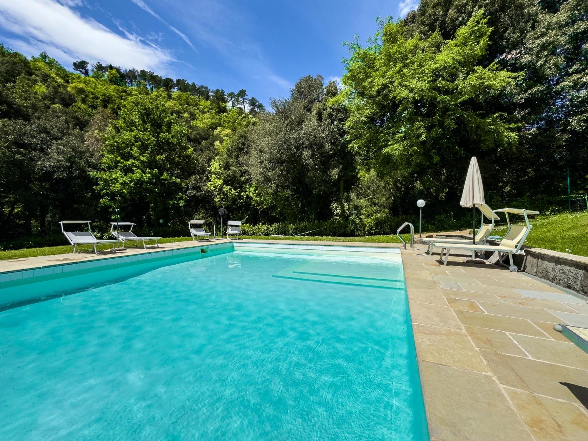 La Ferriera Exclusive Resort - Pool & Waterfall Loro Ciuffenna Exterior foto